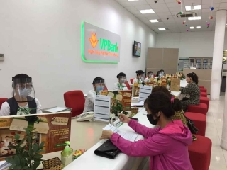 VPBank gửi thông điệp tới đối tác và nhà đầu tư, khuyến khích các giao dịch trên nền tảng số