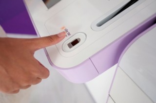 Ngân hàng đầu tiên cập nhật tính năng rút tiền bằng vân tay