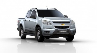 Ô tô bán tải chở hàng không bị giới hạn cửa khẩu nhập