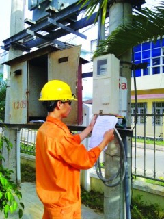 Tăng giá điện: Minh bạch để đồng thuận