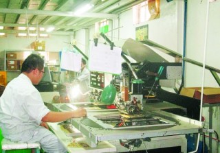 Khoa học công nghệ còn “ăn bám”