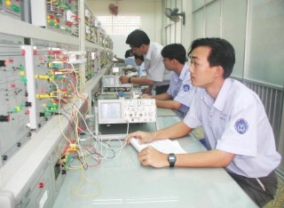 100 thương hiệu điện tử tham dự triển lãm NEPCON Vietnam 2015