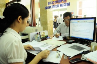 TP.HCM: Cắt giảm hơn 50% thời gian liên quan thủ tục hành chính cho DN