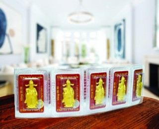 Nhận “lộc” đầu năm