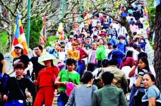 Doanh nghiệp du lịch tăng tour hành hương