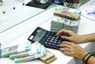 Quẹt thẻ, được cộng thêm tiền