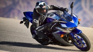 Công ty Yamaha triệu hồi 880 xe Yamaha YZF-R3