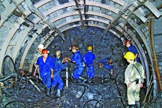 Tạo bứt phá mạnh trong sản xuất