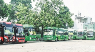 Đồng lòng vượt khó
