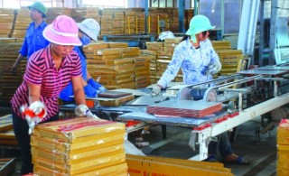 Cần mạnh tay với doanh nghiệp nợ bảo hiểm xã hội
