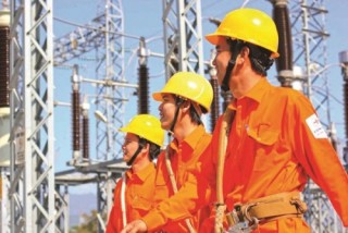 Để kéo vốn đầu tư vào điện