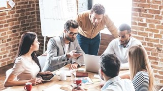 Khởi nghiệp không chỉ là start-up