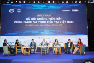 Gần 2 tỷ USD doanh thu của Vietjet là không dùng tiền mặt