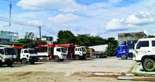 Thiếu bãi đậu xe, doanh nghiệp kêu cứu