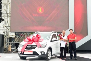 VinFast giao 650 xe Fadil tới khách hàng trong 1 ngày