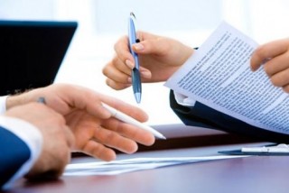 Thiệt vì lập hợp đồng ngoại tệ