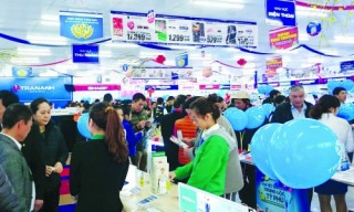 Thế đối trọng trên thị trường điện máy