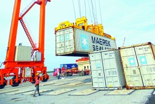 Đẩy nhanh phát triển hạ tầng logistics