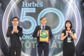 Kết quả kinh doanh ấn tượng, Vinamilk là doanh nghiệp niêm yết xuất sắc của Việt Nam và Châu Á
