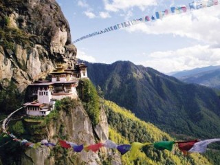 Cuộc sống tươi đẹp cùng thẻ BIDV