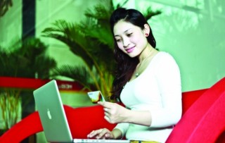 Lễ, tết, giao dịch ngân hàng sao tiện ích nhất?