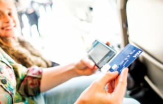 Giao thông thông minh với thanh toán không tiền mặt