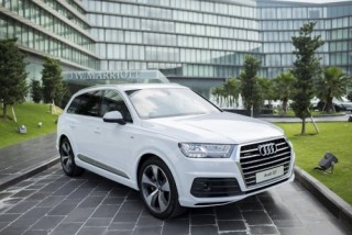 Audi Việt Nam công bố giá Q3 và Q7 mới