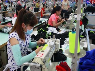 Cần nới lỏng quy định giờ làm thêm của người lao động