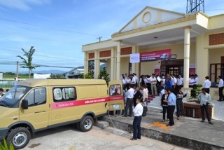 Điểm giao dịch lưu động: Mô hình hiệu quả của Agribank