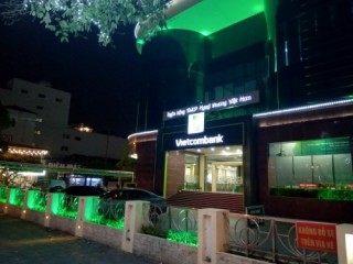 Vietcombank Móng Cái: Chuyển dịch từ ngân hàng bán buôn sang bán lẻ