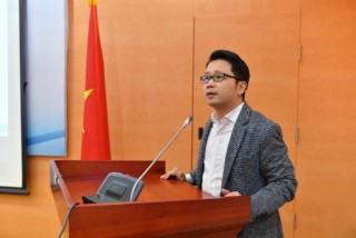 Chia sẻ kinh nghiệm số hóa dịch vụ ngân hàng