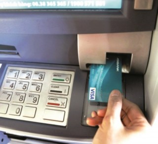Tập quen dần với công nghệ để khỏi mất phí