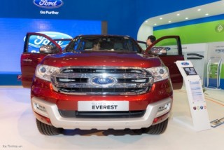 Phiên bản cao cấp nhất của Ford Everest 2016 có giá lên tới 1,629 tỷ đồng