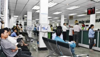 Ngân hàng không còn mặn mà cho vay tiêu dùng?