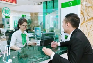 Vietcombank 'bất ngờ' giảm lãi suất cho vay doanh nghiệp