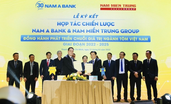 Nam A Bank hợp tác phát triển chuỗi giá trị ngành tôm, quy mô đến 30.000 tỷ đồng