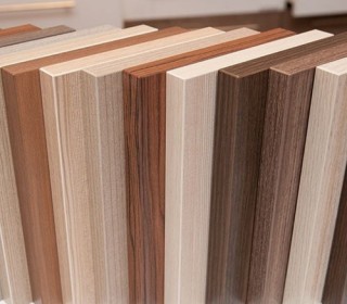 Gia hạn ban hành quyết định điều tra CBPG ván sợi khô thô