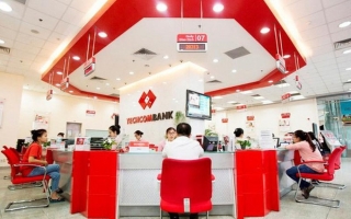 Thúc đẩy giao dịch nền tảng số hỗ trợ khách hàng doanh nghiệp thời Covid
