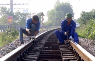 ‘Mở toang cửa’ cho tư nhân cung ứng dịch vụ công
