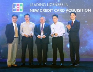 MB vinh dự nhận 4 giải thưởng danh giá từ JCB