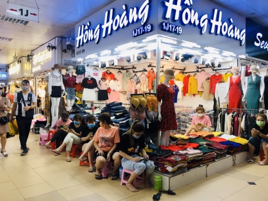 Hỗ trợ tiểu thương quay lại thị trường