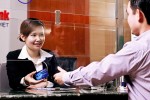 Đi lên trong gian khó