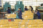 Cao su xuất sang Trung Quốc được thanh toán bằng tài khoản mở tại Việt Nam