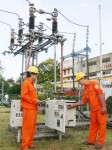 Đảm bảo cung ứng đủ điện những tháng mùa khô năm 2014