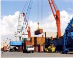 10 nhóm hàng xuất khẩu lớn nhất tính đến 15/5