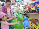 Doanh nghiệp sản xuất đồ chơi nội yếu thế