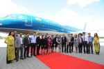 VALC bàn giao cho Vietnam Airlines thuê máy bay chở khách Airbus A321-200
