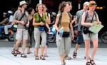 Vẻ đẹp Việt đừng mãi “tiềm ẩn”