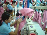 Dệt may nằm trong tay khối ngoại?