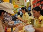 Vàng nữ trang tung chiêu hút khách